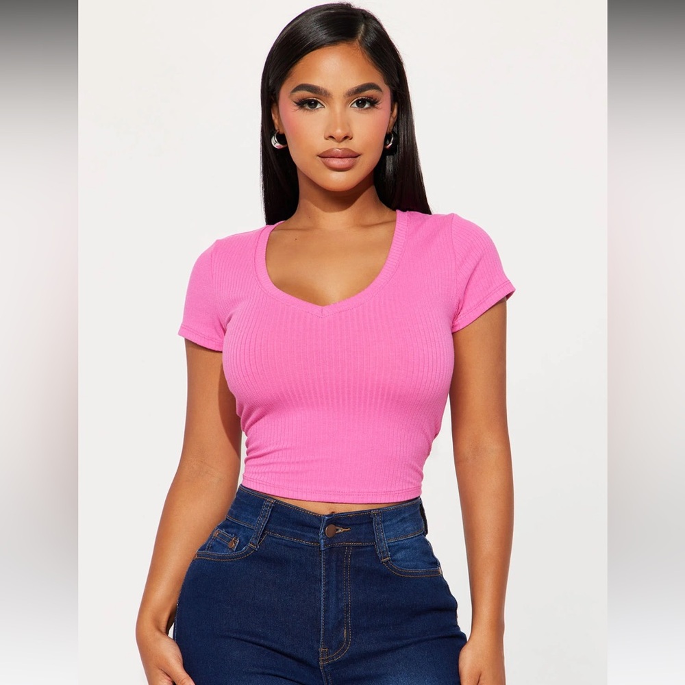 NEW Fashion Nova Sade Ribbed Crew Neck Top Shirt Fuchsia Pink Medium Womens